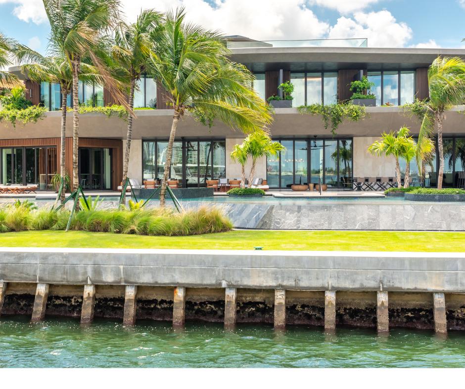 Sarasota Florida Waterfront Second Home