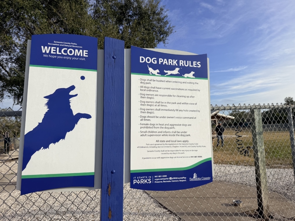 Welcome sign at 17th Street Park Dog Park in Sarasota, Florida